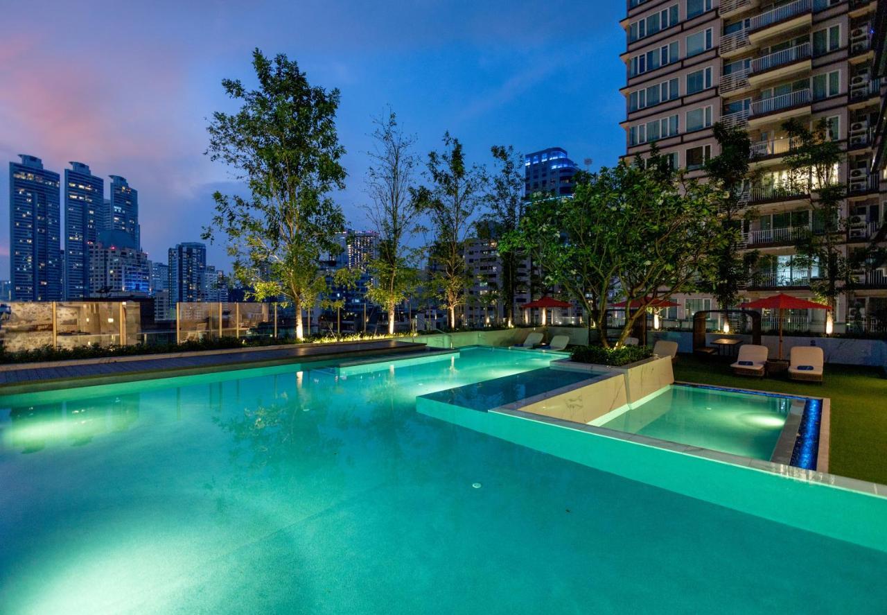 Silq Hotel & Residence, Managed By The Ascott Limited Bangkok Exterior foto The Park's swimming pool