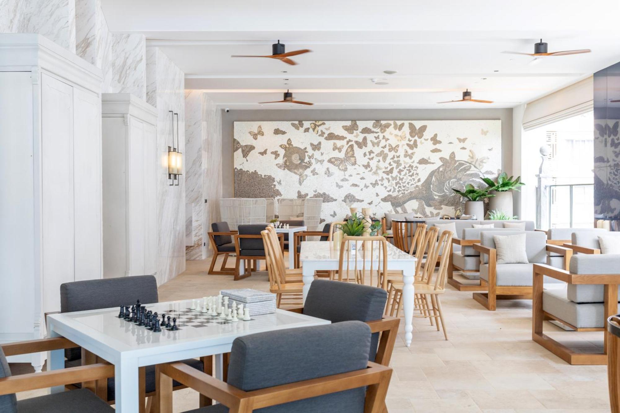 Silq Hotel & Residence, Managed By The Ascott Limited Bangkok Exterior foto The restaurant at the Hotel