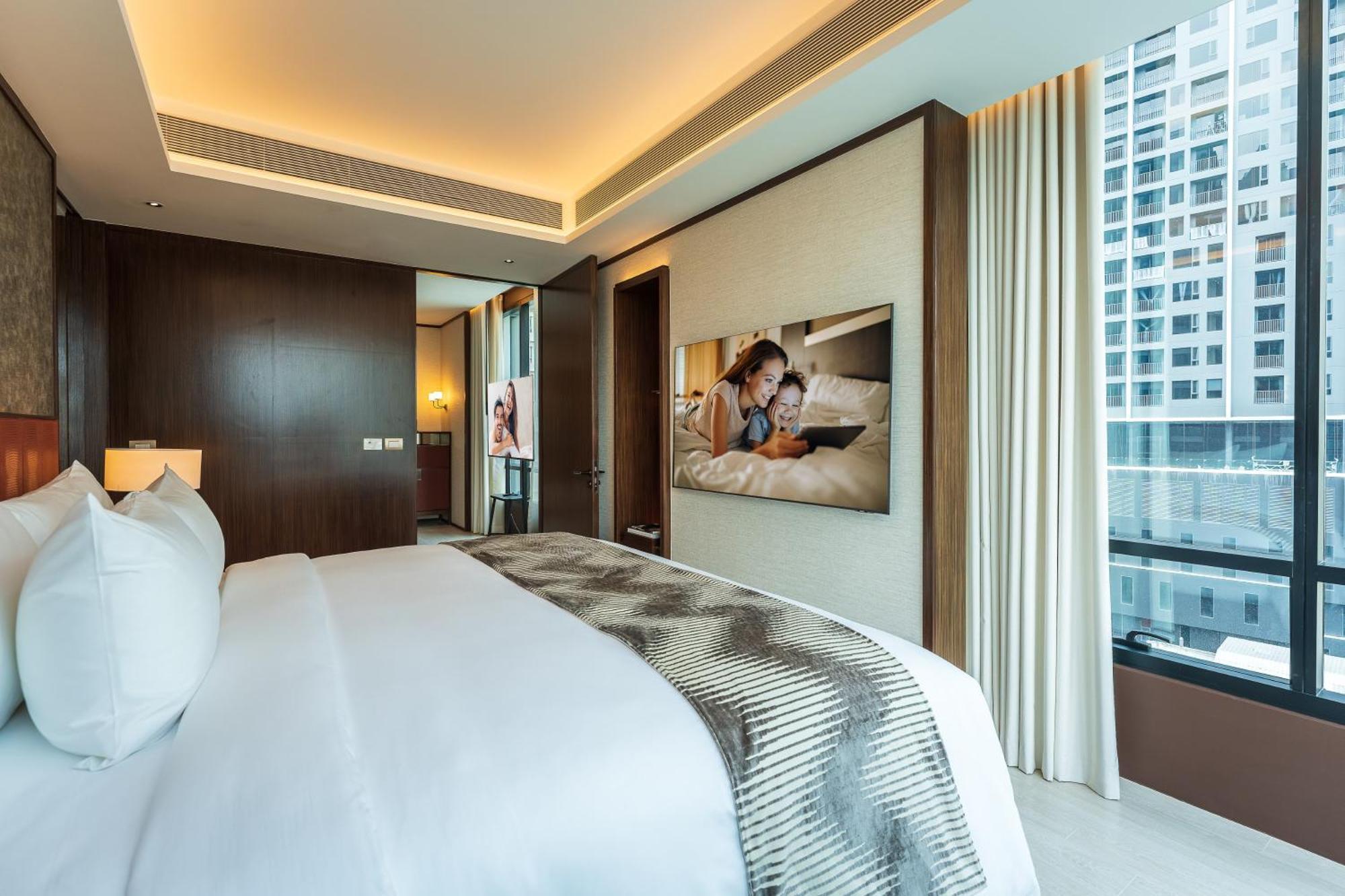 Silq Hotel & Residence, Managed By The Ascott Limited Bangkok Habitación foto A bedroom at the hotel